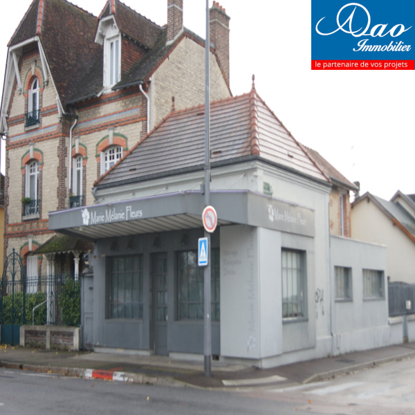 Location Immobilier Professionnel Local commercial Sainte-Savine 10300